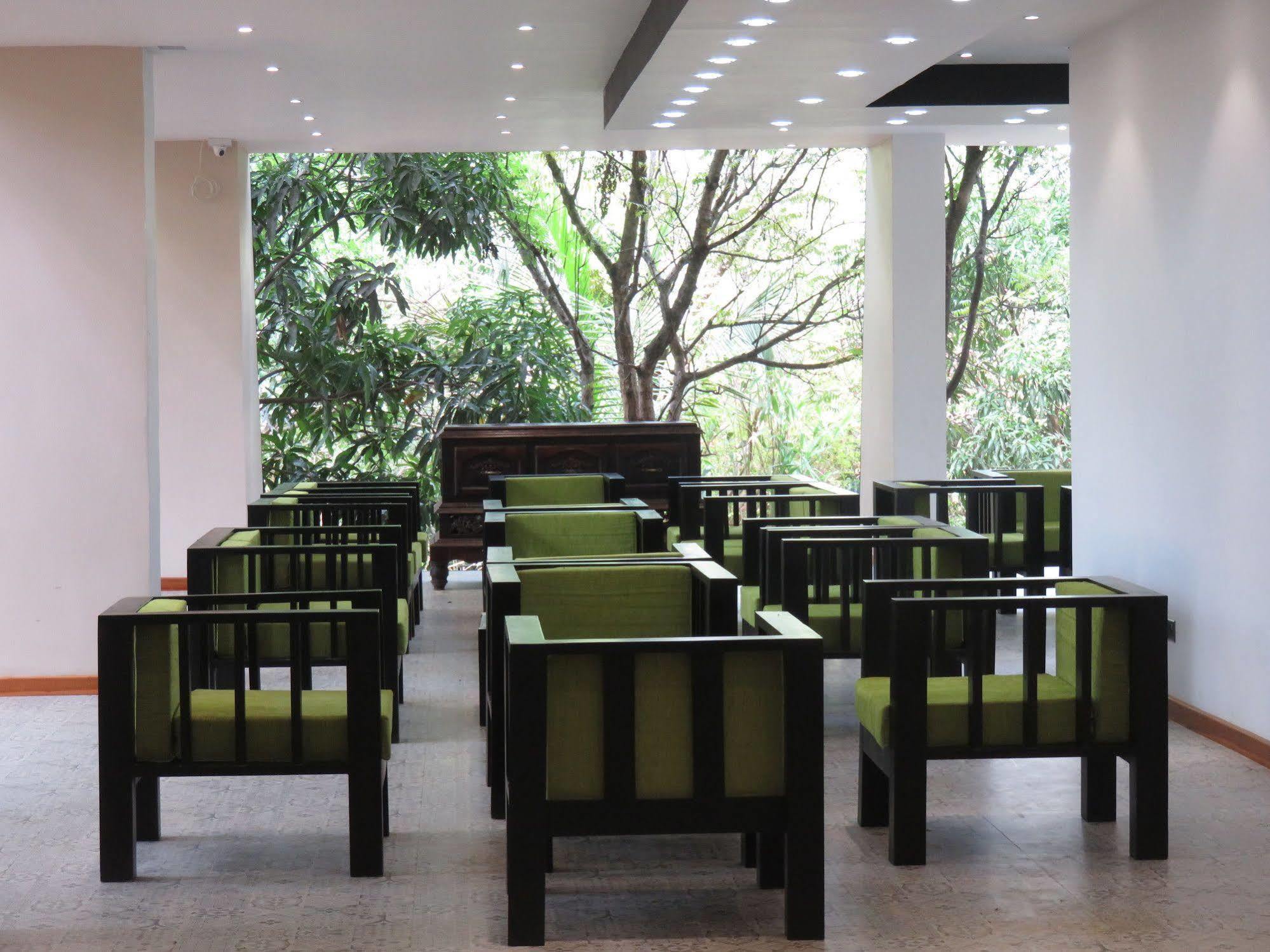 Nice Place Resort Dambulla Exterior foto